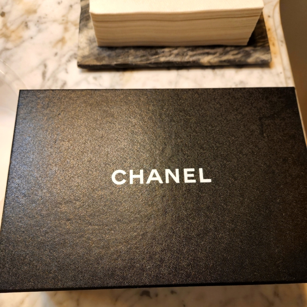 AUTHENTIC CHANEL SANDALS SIZE 8